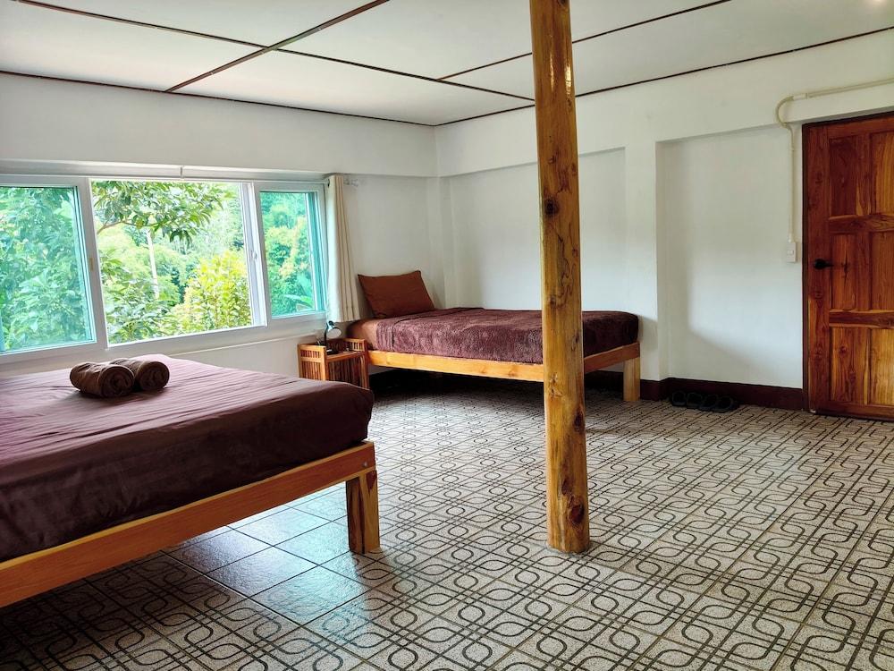 GJ TOUR and HOME STAY