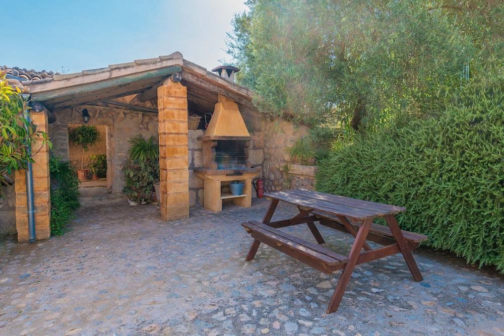 Ses Planes - Villa With Private Pool In Buger