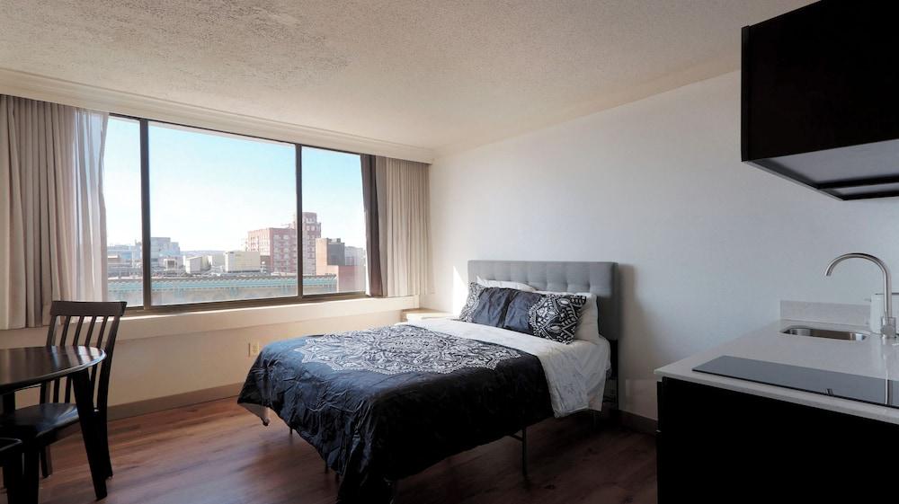 Chase at Baltimore Harbor