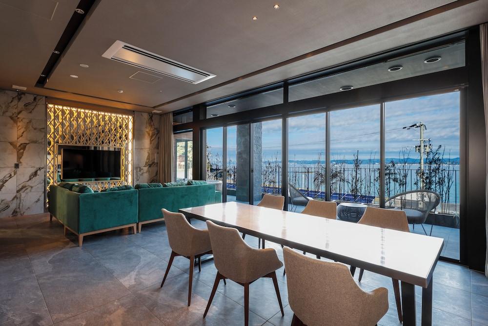 FIVE SPRING RESORT THE SHIRAHAMA