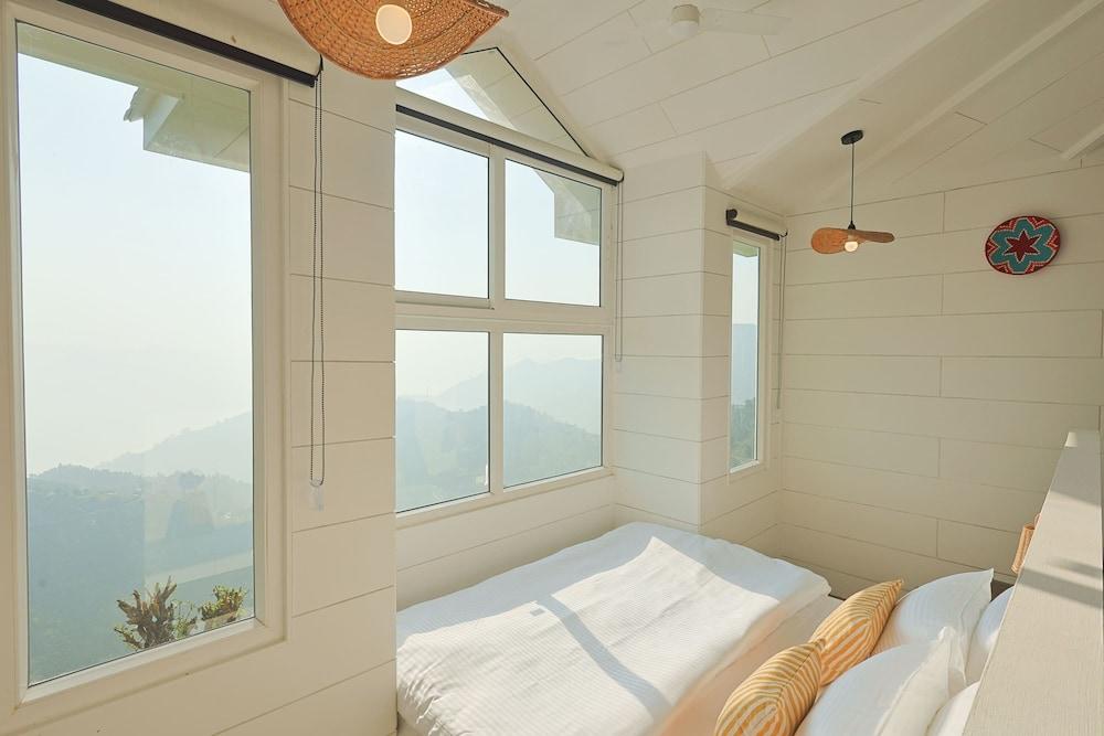 Mountain Mama Resorts