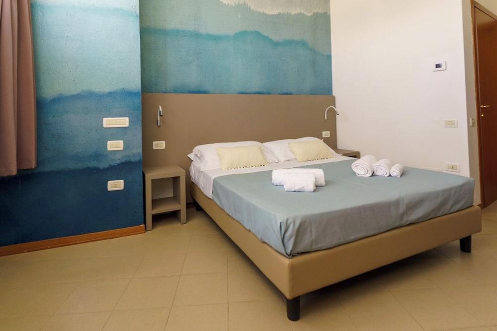 Csa Hotel Beach & Park