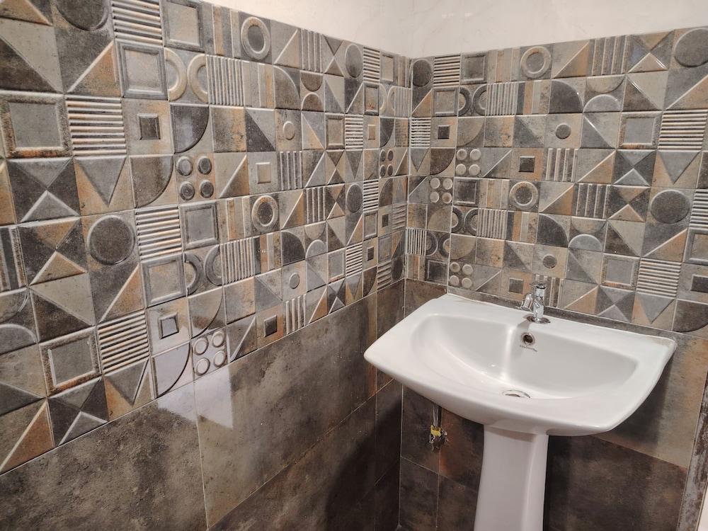 Serendipity by the Ganges