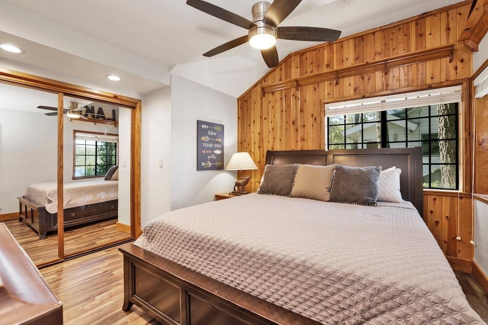 Serenity Cove Lake House #2472 by Big Bear Vacations