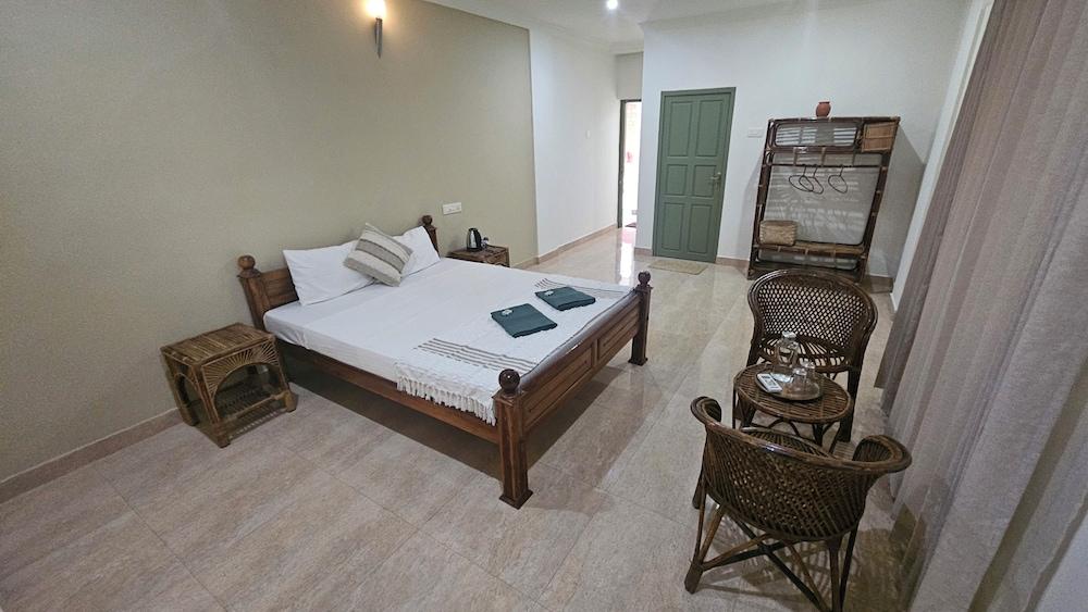 Ashiyana Cliff and Beach Resort