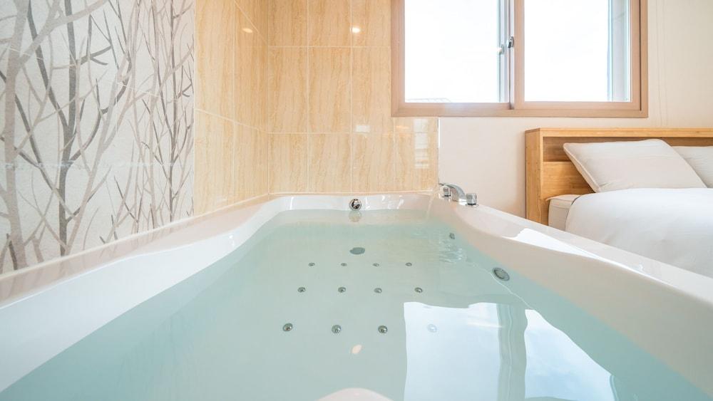 Gapyeong Arom Spa Pension