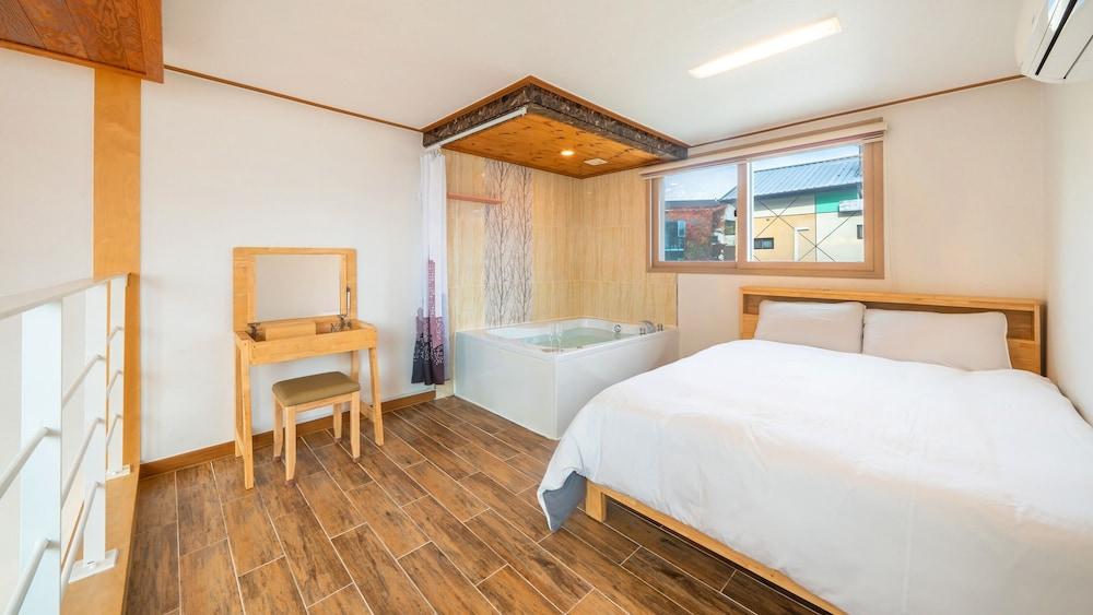 Gapyeong Arom Spa Pension