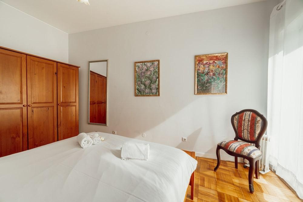 Downtown Aquarelle by Vacationy