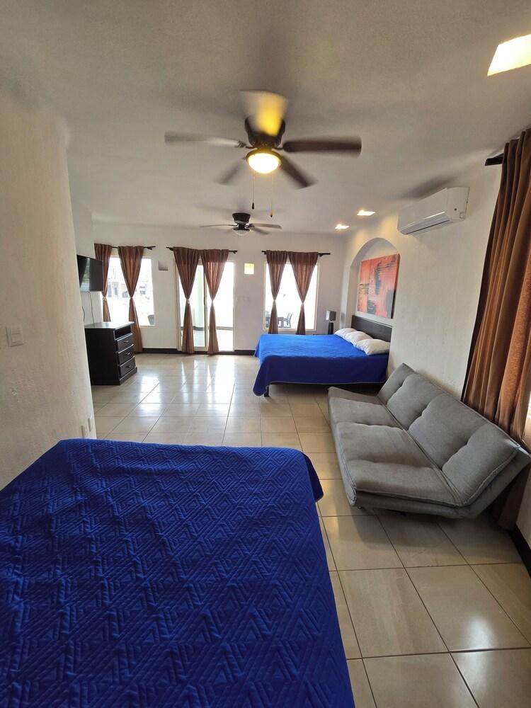 Hotel Villa Capricho