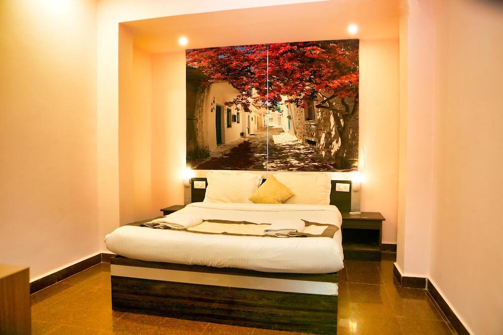 Daksh Elite Candolim Goa