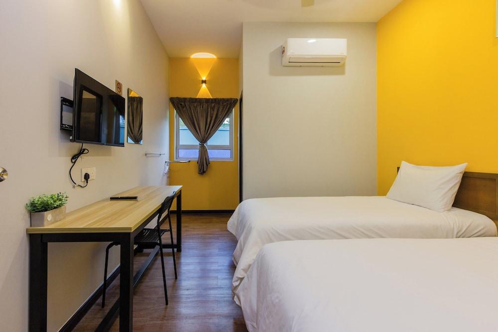 Heaven 5BR Garden Inn by uBook