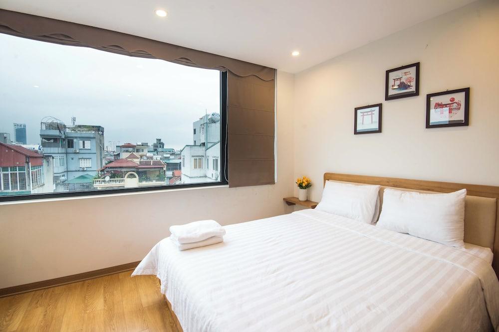 Wendy apartment 39LL