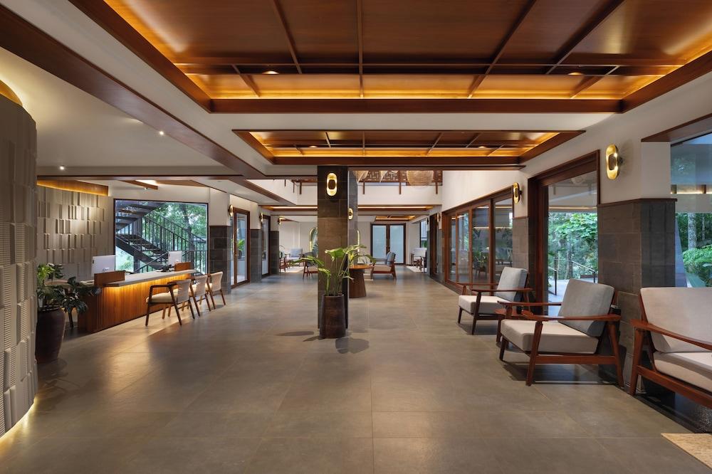 Sterling Lontano Waterfront Wayanad