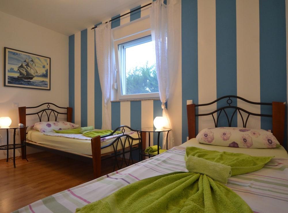 Exquisite Secluded Villa With Pool