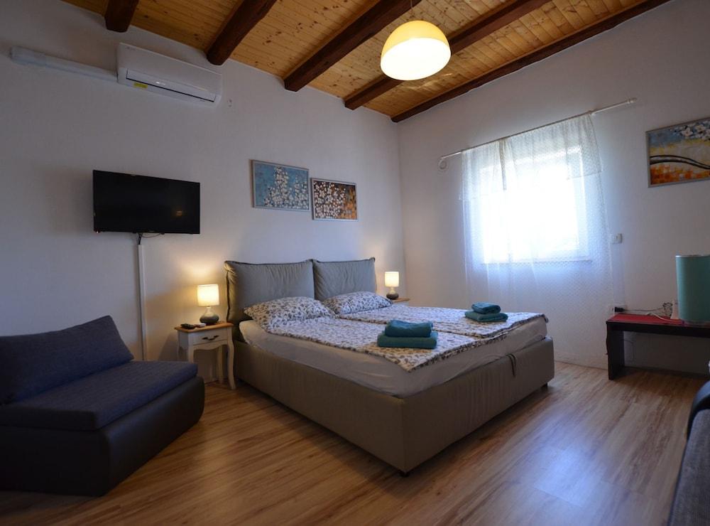 Tranquil Rovinj Studio Apartments