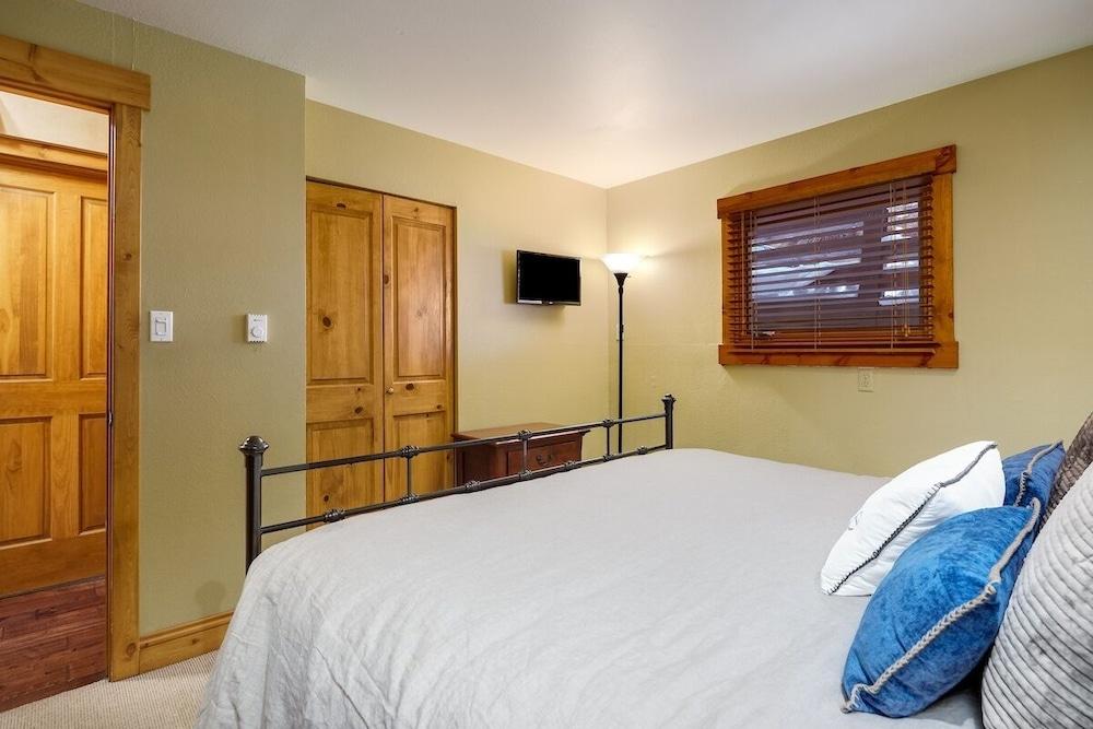 Yampa View 101 2 Bedroom Condo