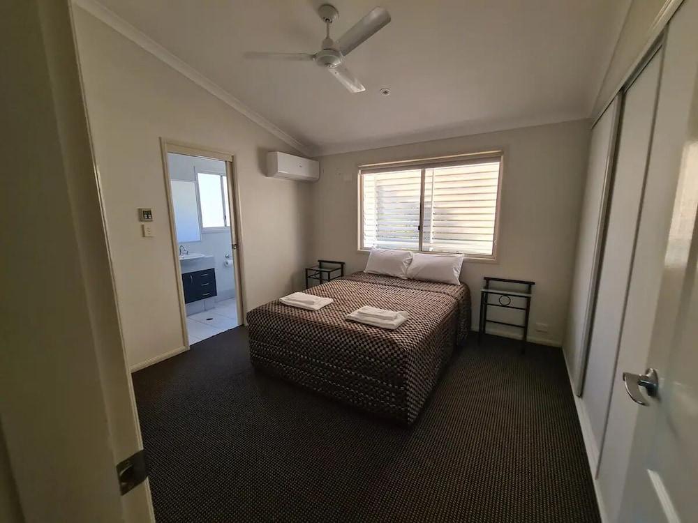 Emerald Green Village