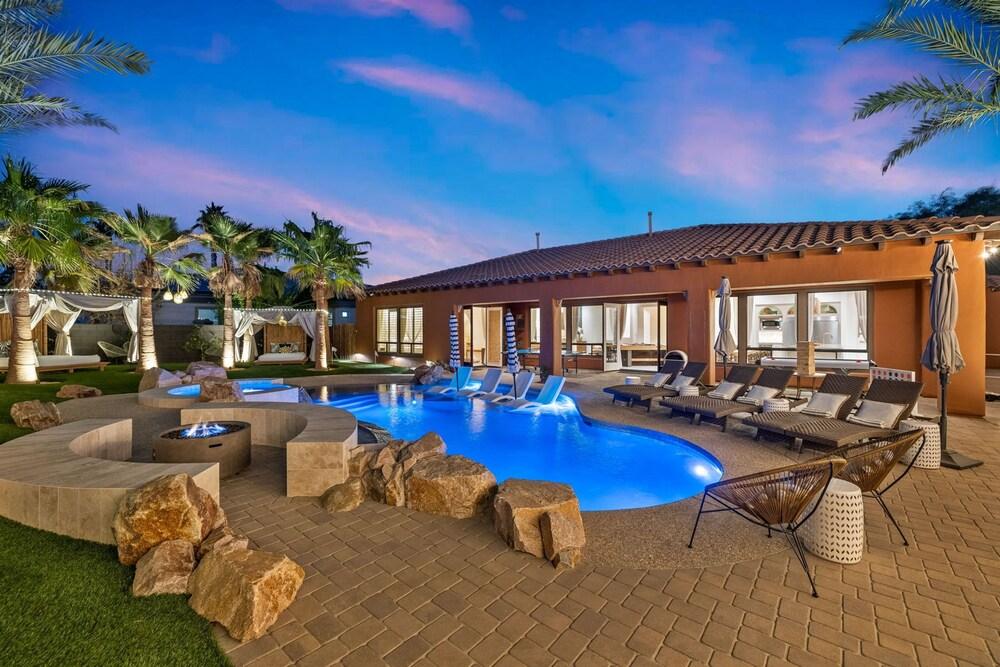 Luxe Villa Tulum in Indio