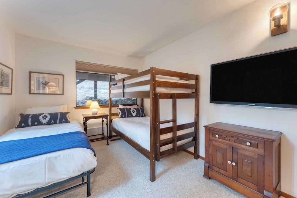 Northstar Hideaway by Avantstay 5mins to Skiing!