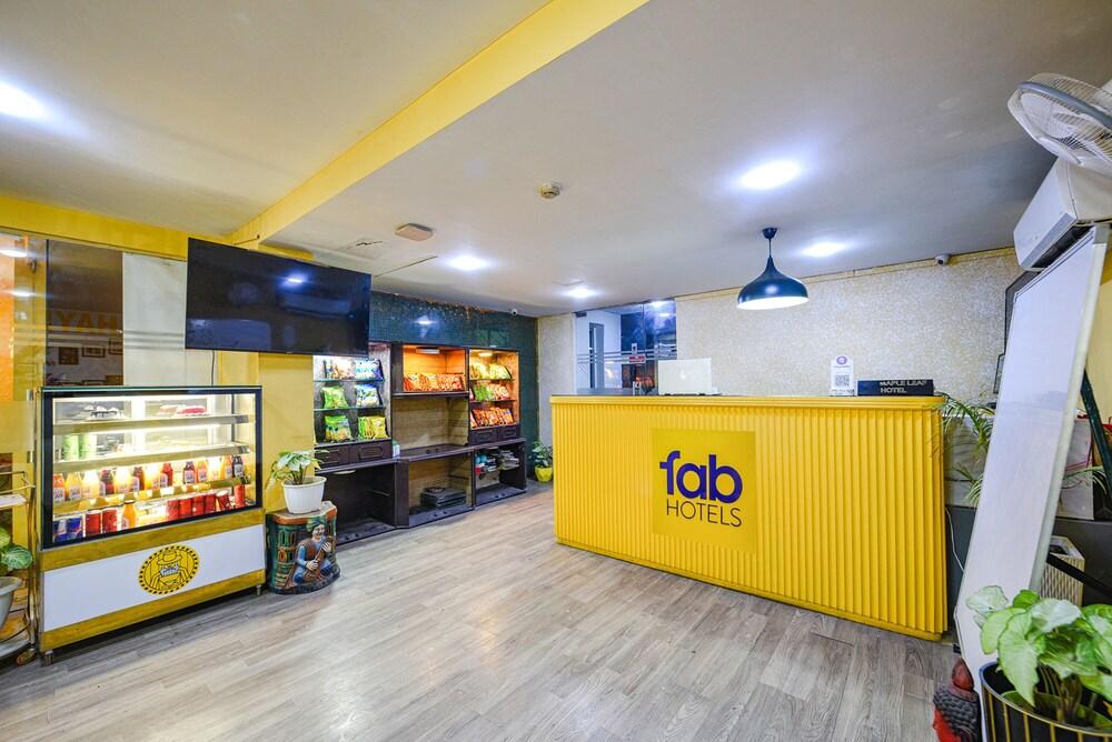 Fabhotel Old Maple Leaf