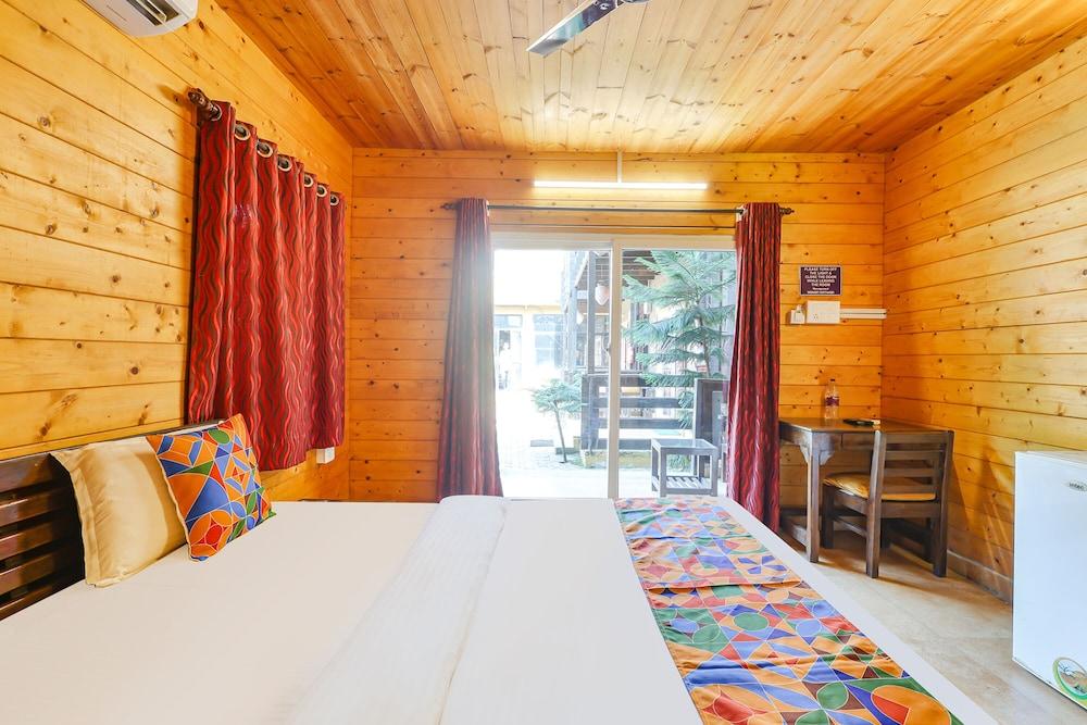 Fabhotel Wenzet Cottages