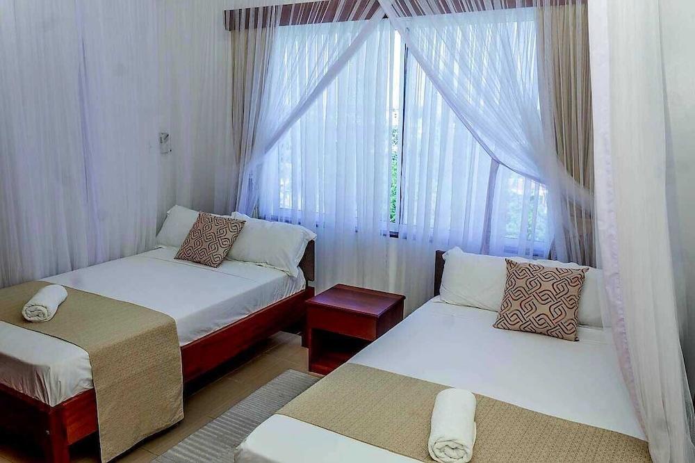 Clalem Bay Condos by RevSerene