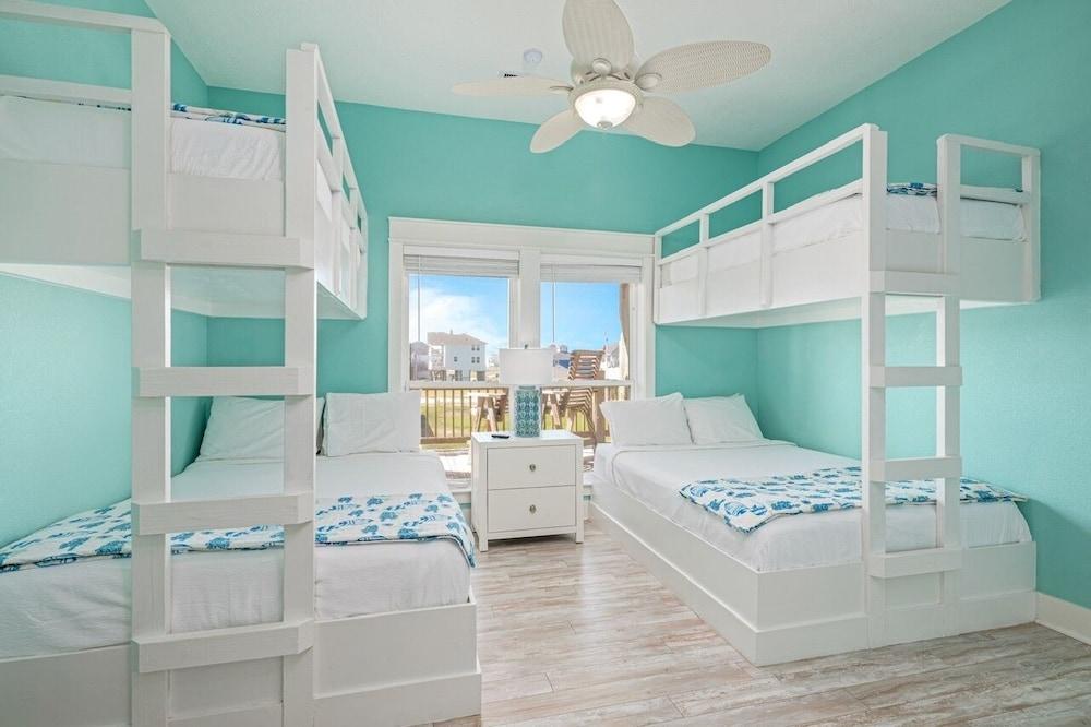 #just Beachy 3 Bedroom Home