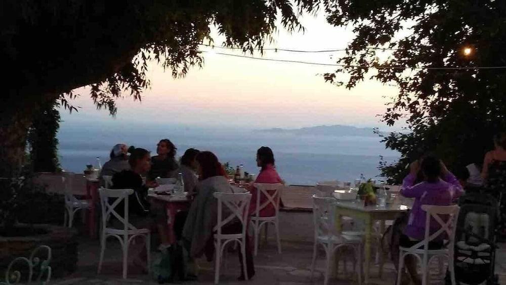 Village Aura in Tinos