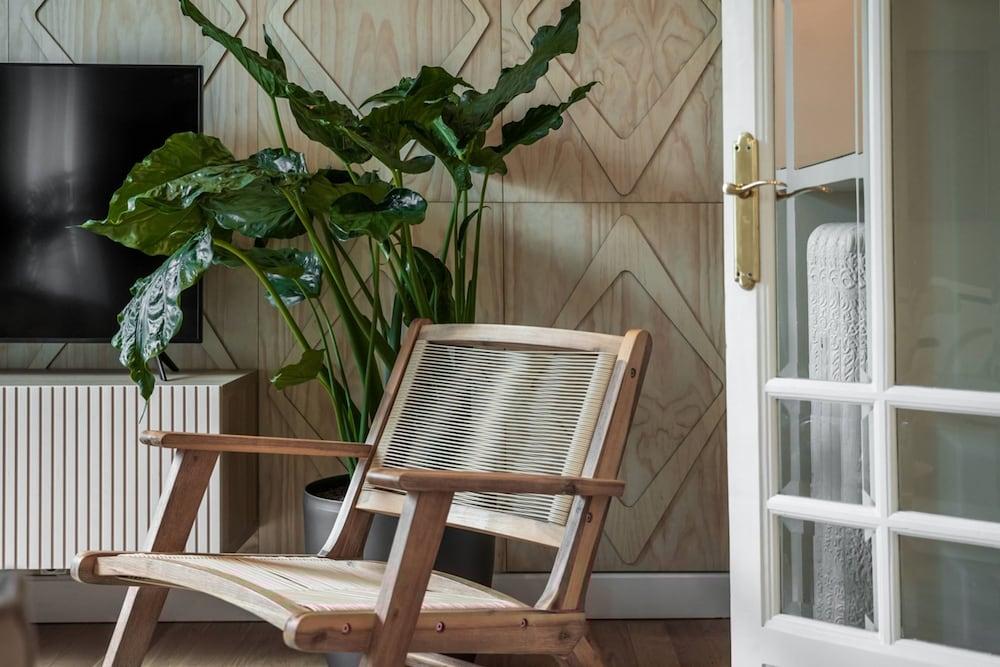 Betawi - 3 Bedroom in Chamber