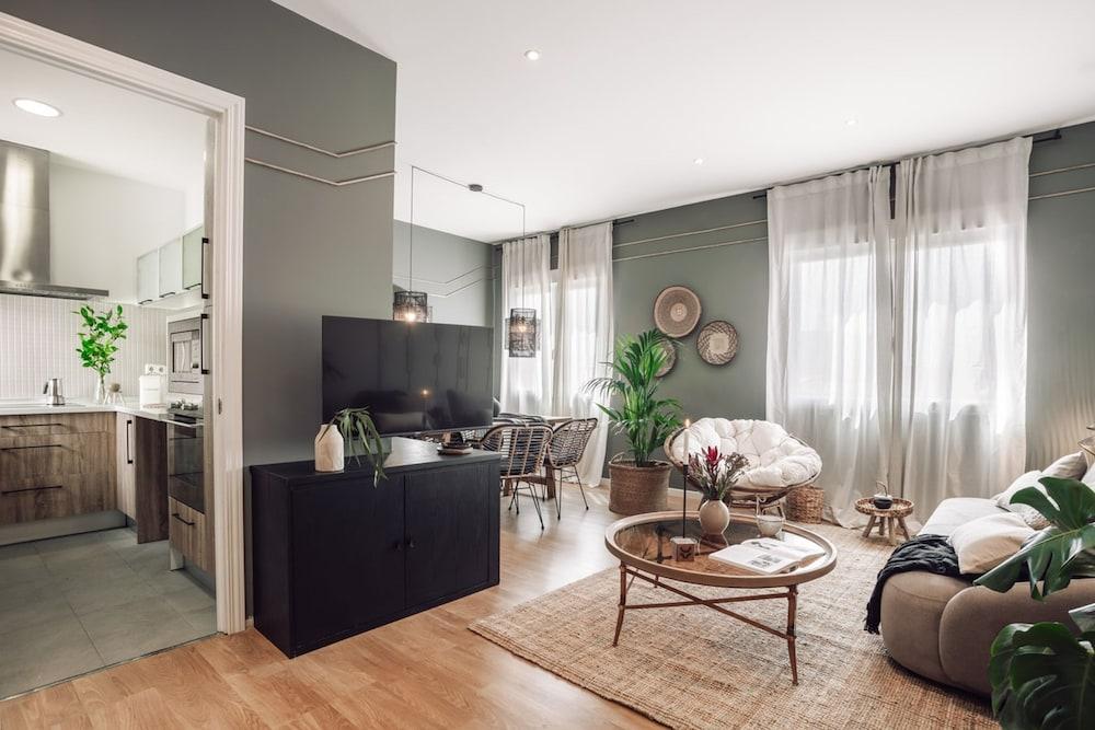 Ekonda - 2 Bedrooms in Trafalgar