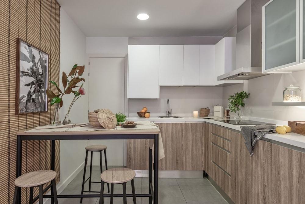 Yangambi - 2 Bedrooms and Office in Lista