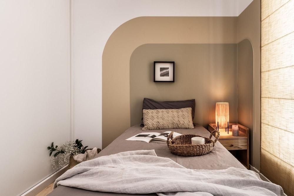 Somma - 2 Bedrooms in Almagro