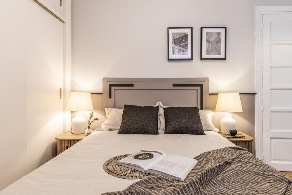 Atazar - 3 Bedroom in Recoletos