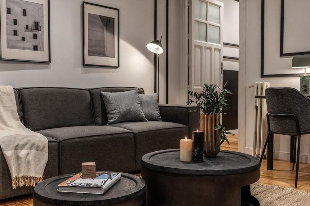 Florida - 2 Bedrooms in Ibiza