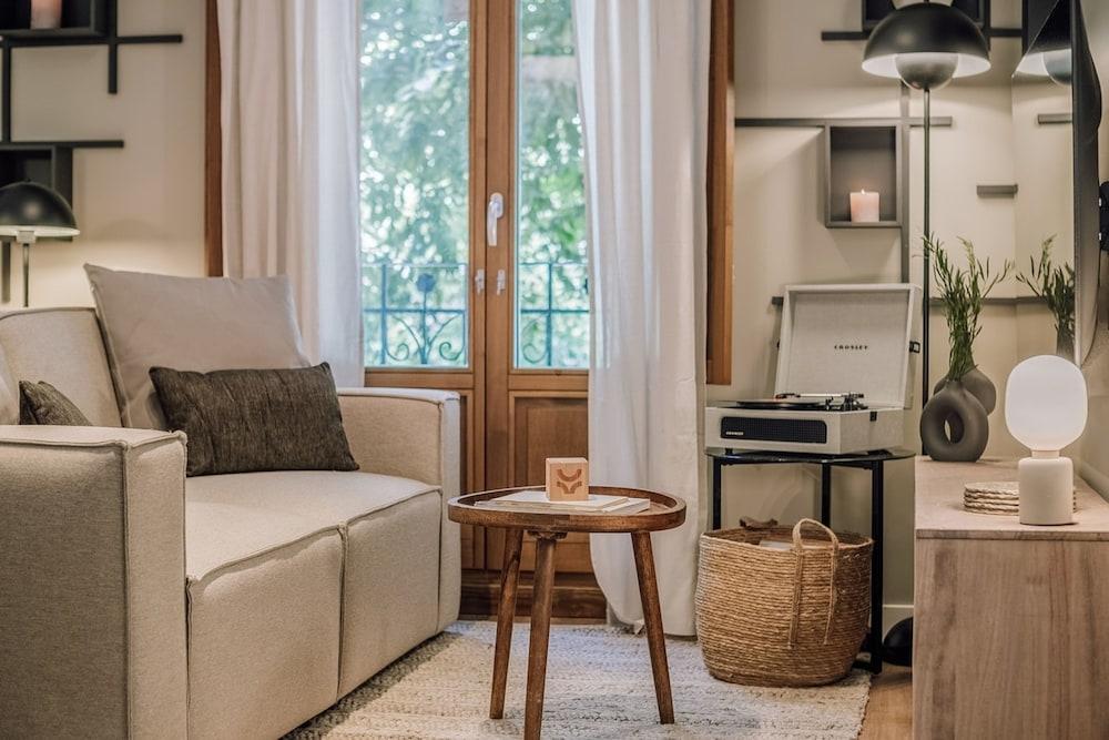 Reed - 3 Bedrooms in Chamber