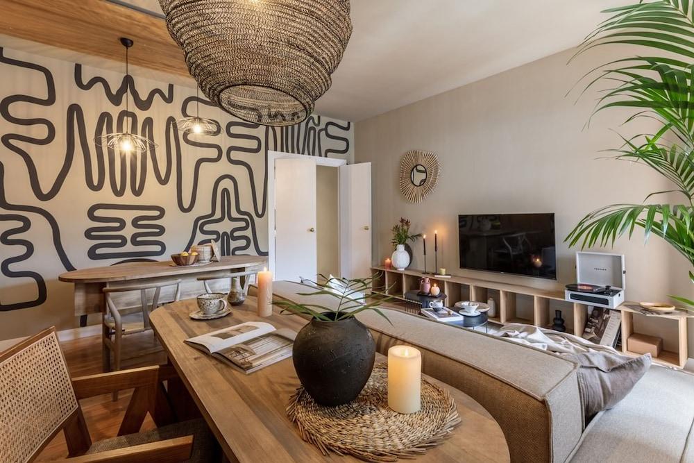 Zillah - 2 Bedrooms in Azca