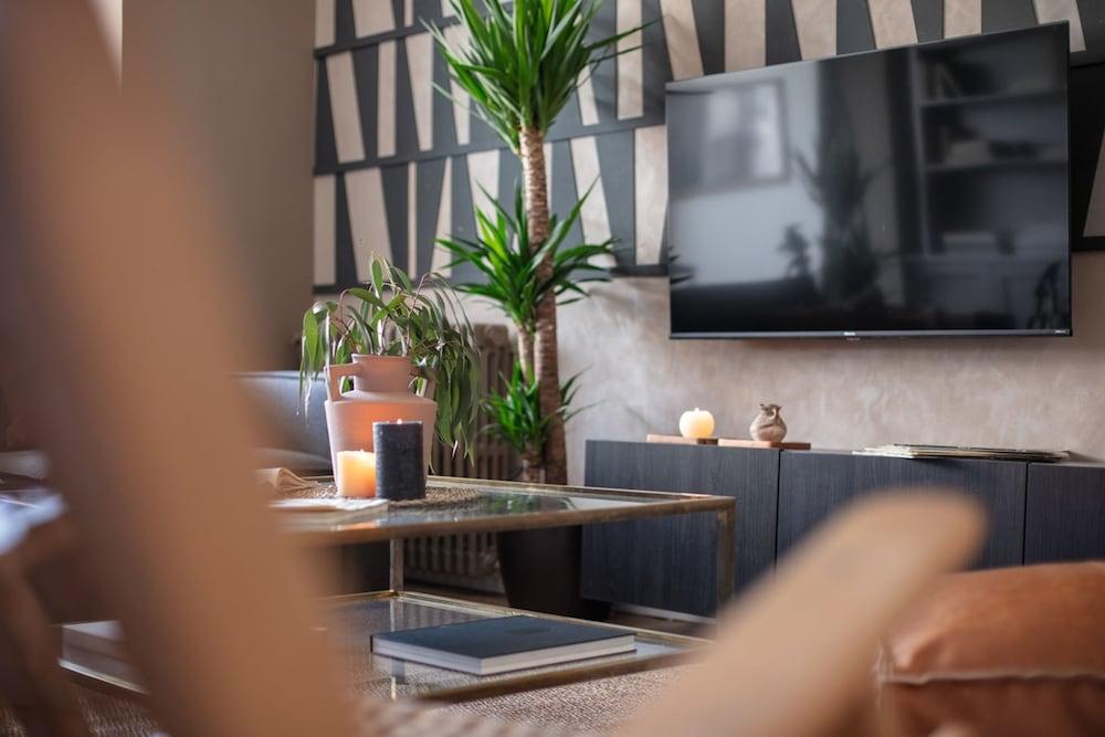 Bechar - 2 Bedrooms in Castellana