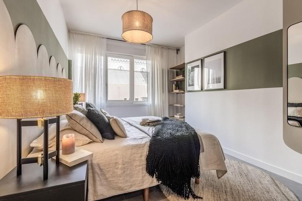 Volturna - 1 Bedroom in Recoletos