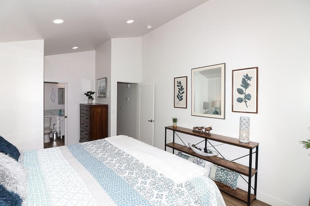 Redlands Oasis 2 Bedroom Home