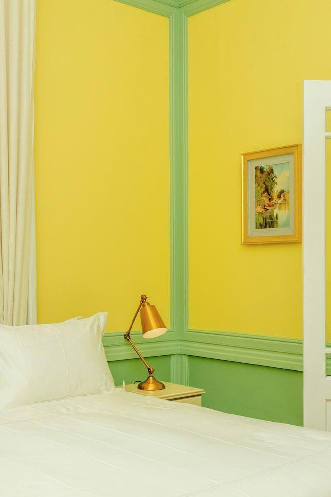 Amina Boutique Hotel