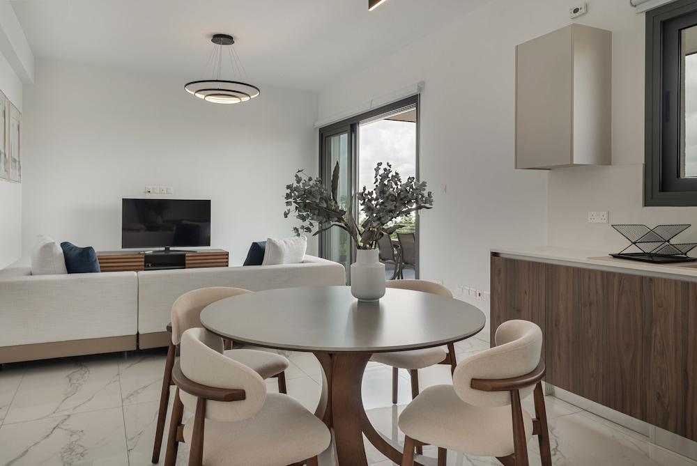 Phaedrus Living: Limassol Opalia Residences Jade