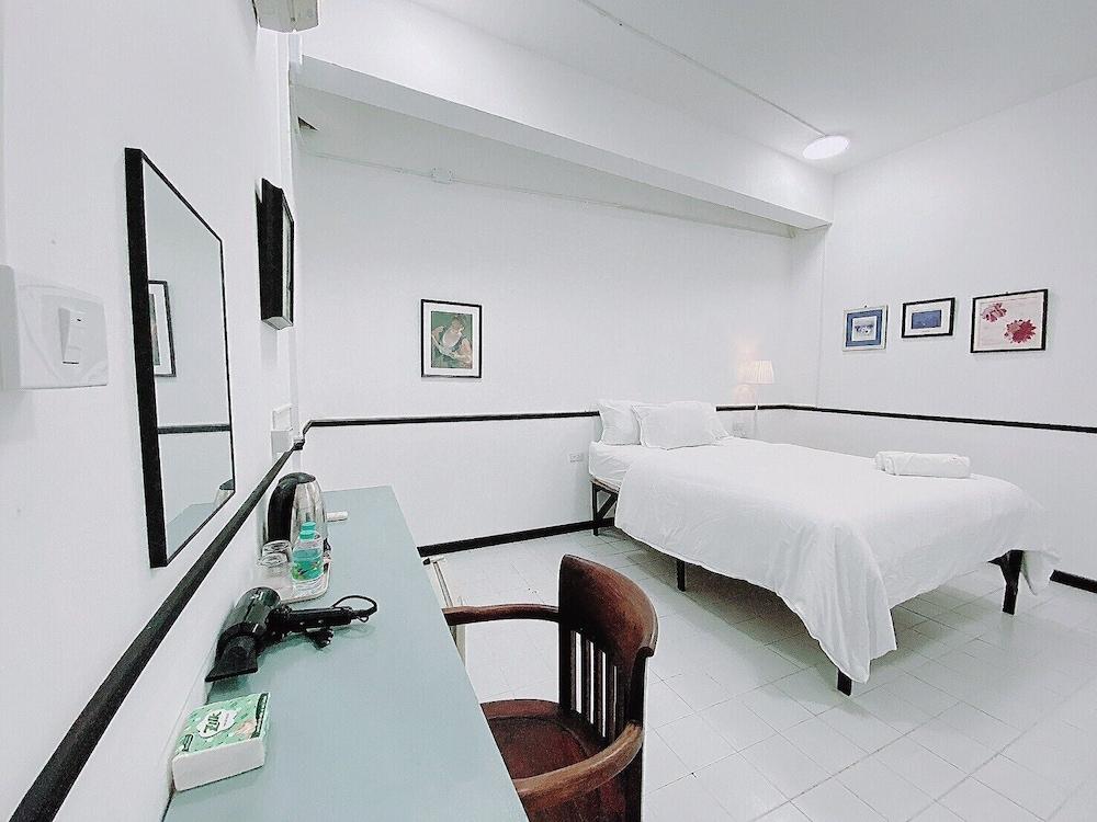 GO INN MRT Hua Lamphong