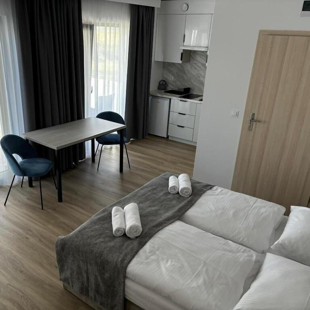 Hotel i Apartamenty Gorzelanny