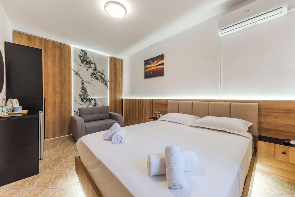 ApartHotel by PikHost