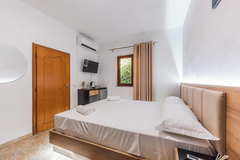 ApartHotel by PikHost