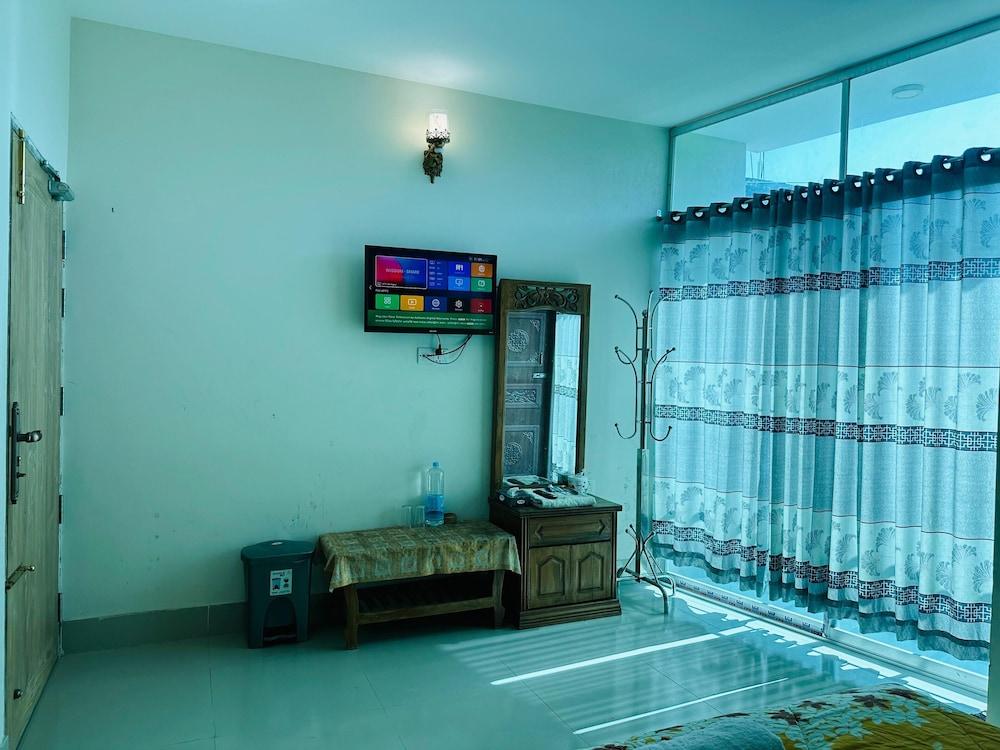 Hotel Nice Look Kuakata