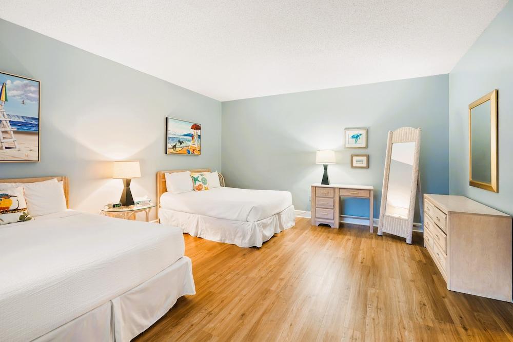 Inn at Camachee Harbor by Coolvacay