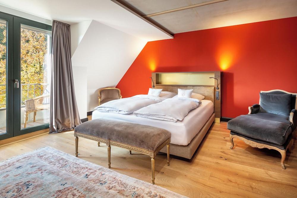 HRO Hotel Rittergut Osthoff GmbH