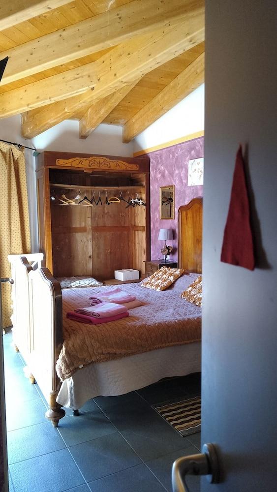 Villa Amaranta room & breakfast