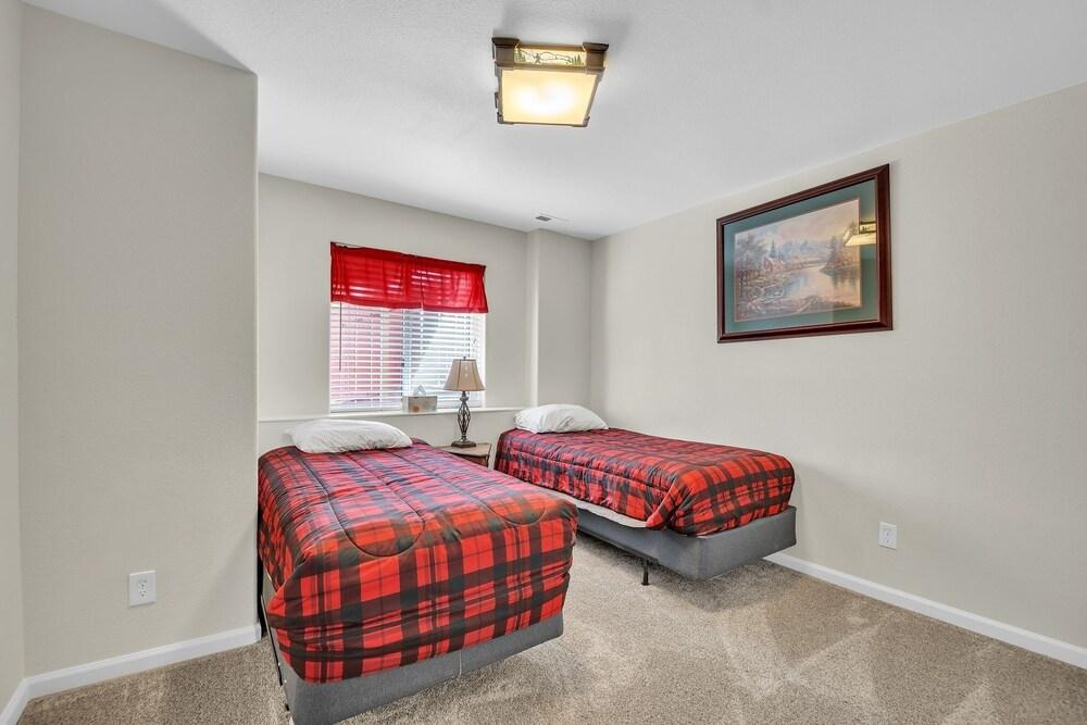 Relaxing Bailey Home 3 Bedroom Cabin